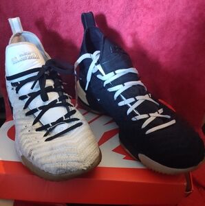 Nike Air Max 98 Black and White Men's Sneakers